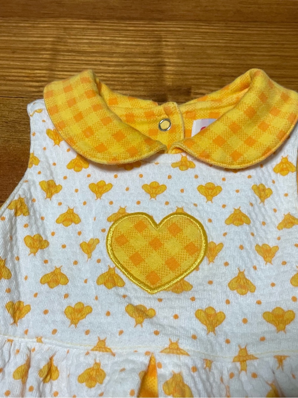Vintage Gymboree Rainbow Tag Yellow Heart Bumble Bee Print Dress with Collar XS - Picture 3 of 6